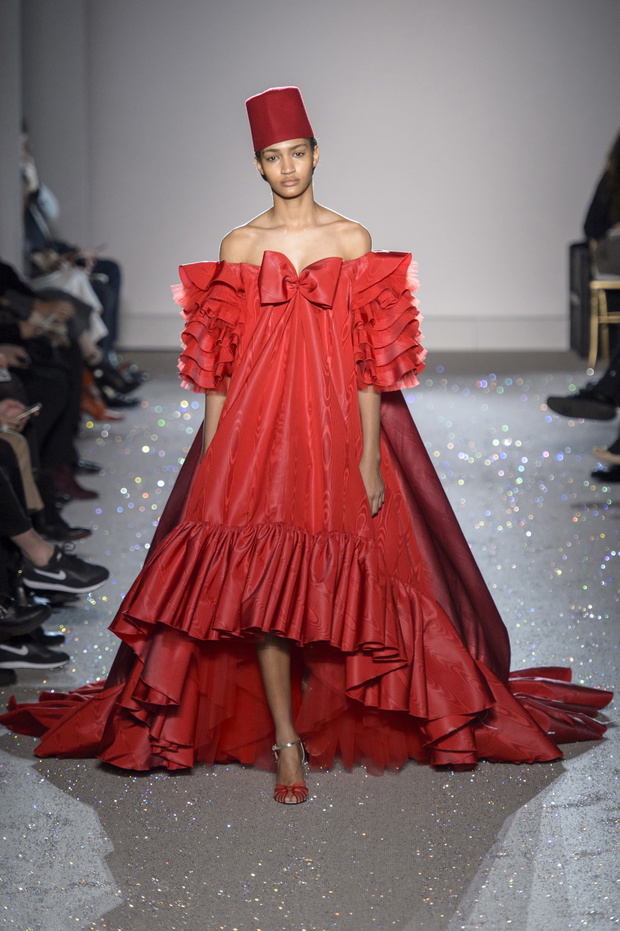 giambattista-valli-ss1951-5eb1fce
