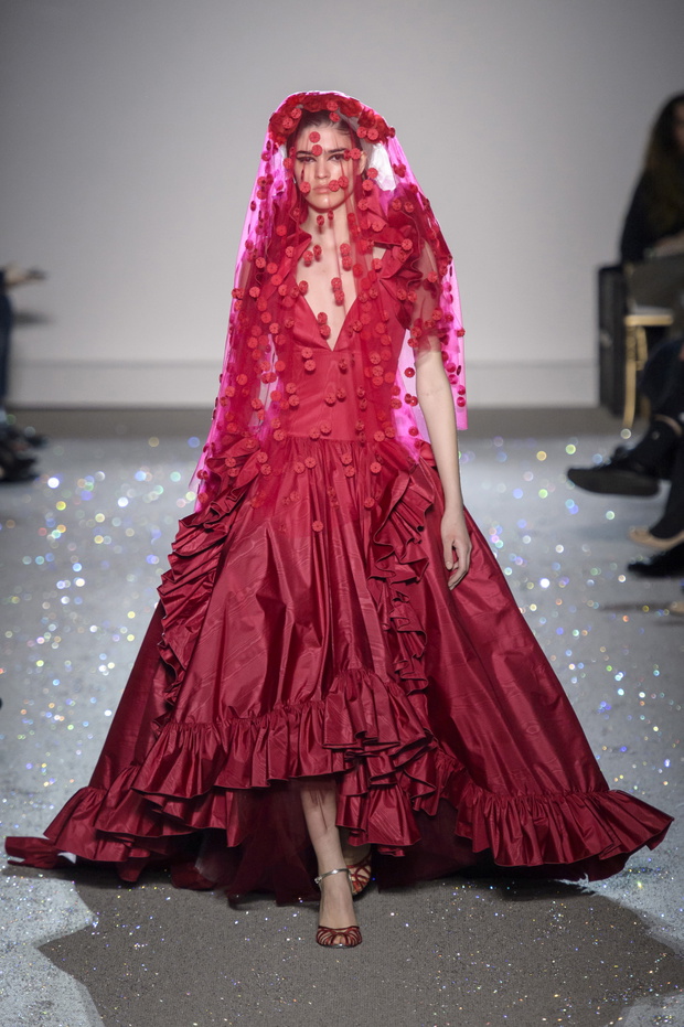 giambattista-valli-ss1952-58986de
