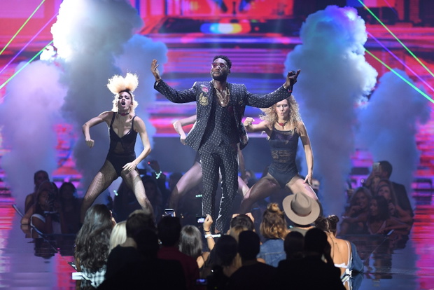 TEZENIS Showph.Daniele Venturelli