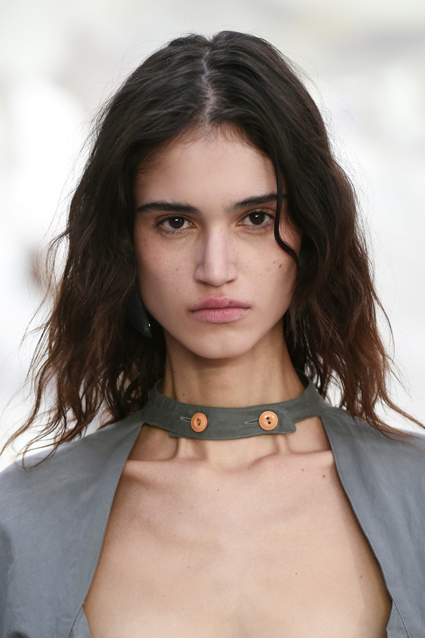 falowany-lob-z-tekstura-vivienne-westwood-9a90707