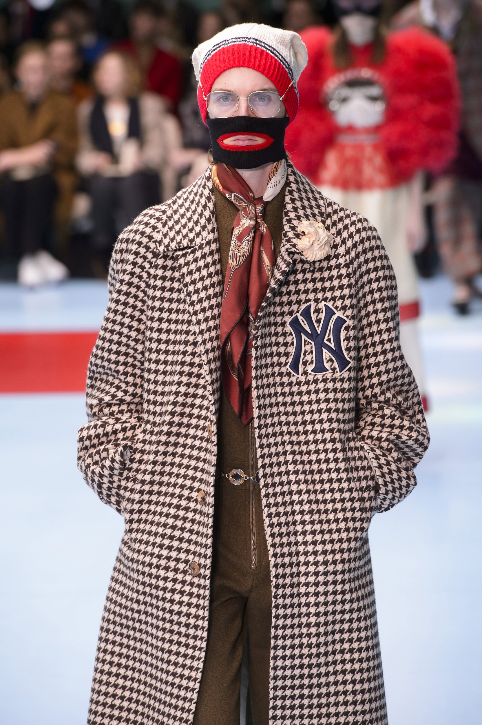 Kontrowersyjny projekt Gucci