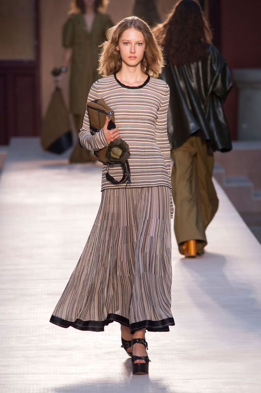 Maria Zakrzewska na wybiegu Sonia Rykiel wiosna-lato 2017