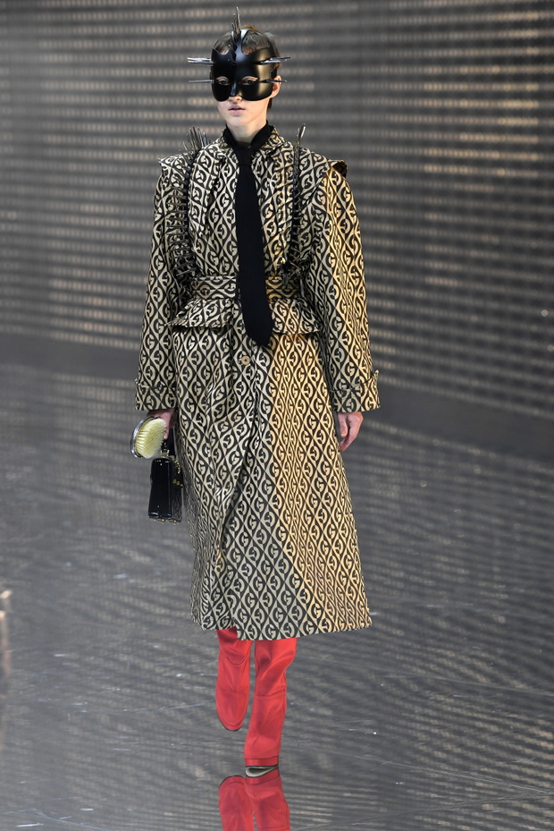 pokaz-gucci-fw1925-c6c1a2e