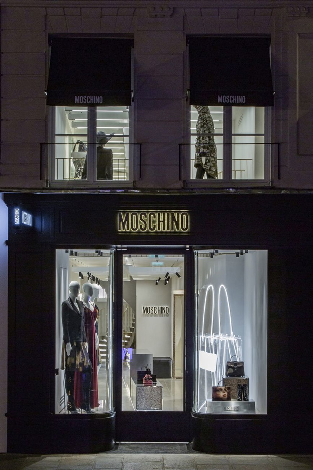 nowy-butik-moschino-w-paryzu1-710836f