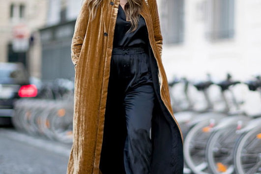 Modne płaszcze - street fashion jesień-zima 2016/2017