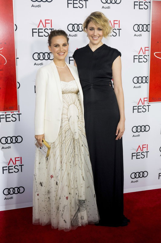Natalie Portman w ciąży. Zobacz stylizacje gwiazdy!
