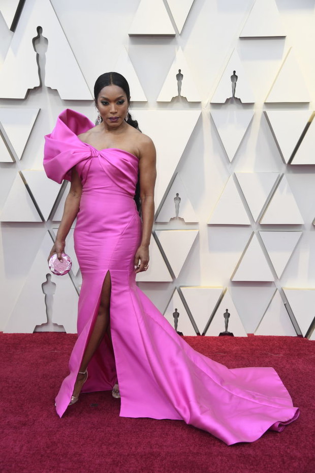 Oscary 2019: Angela Bassett w sukni Reem Acra