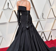 Oscary 2019: Lady Gaga w czarnej sukni