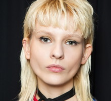 Modne fryzury - trendy 2017, pokaz Dennis Basso