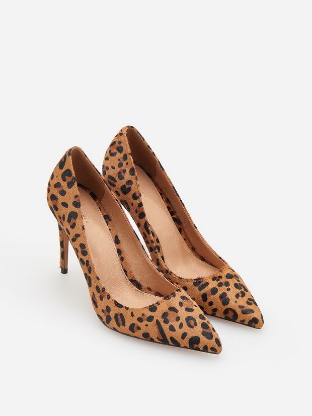 Buty Reserved
