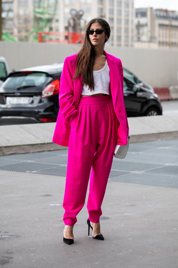 Street Style - Paris Fashion Week Womenswear Fall/Winter 2019/2020 : Day Eight