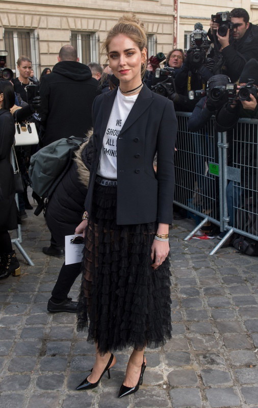 Gwiazdy na pokazach mody haute couture wiosna-lato 2017: Chiara Ferragni na pokazie Dior