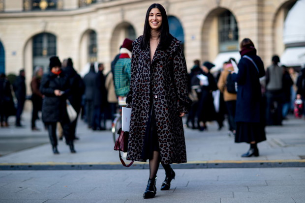 Street fashion: Paris Fashion Week haute couture wiosna 2017