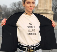 "We should all be Feminists" - najmodniejszy T-shirt sezonu!