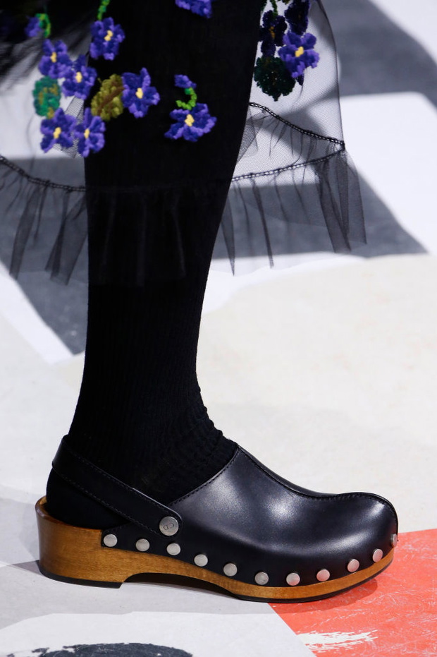 Christian Dior : Details - Paris Fashion Week Womenswear Fall/Winter 2018/2019
