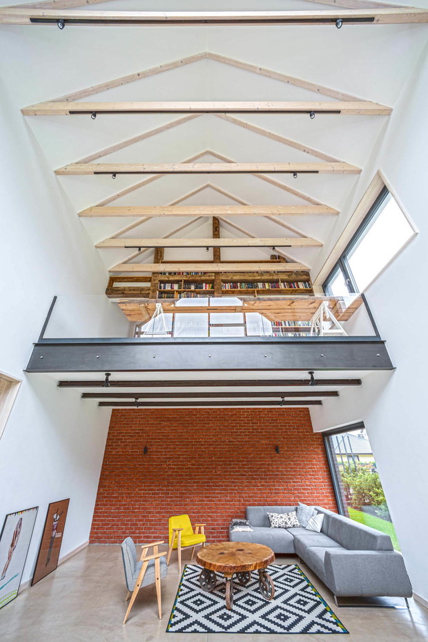 Dom w Polsce: Fence House, proj. Mode:lina Architekci