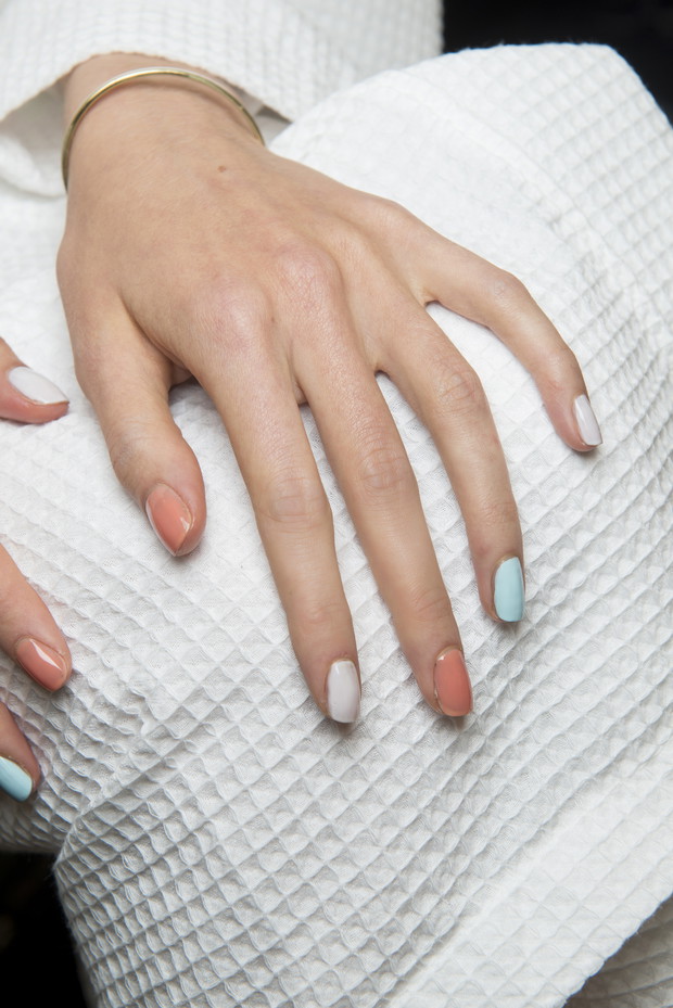 Manicure: trendy wiosna-lato 2017
