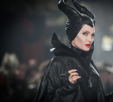 Angelina Jolie w zwiastunie do filmu "Maleficent 2: Mistress of Evil". Jest mrocznie!