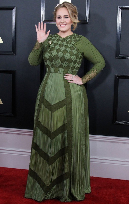 Grammy 2017: Adele w sukni Givenchy Haute Couture