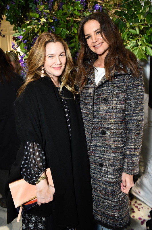Drew Barrymore i Katie Holmes na prezentacji Club Monaco