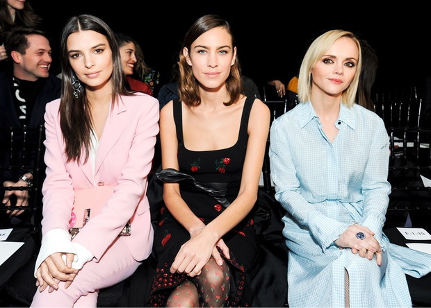 Emily Ratajkowski, Alexa Chung i Christina Ricci na pokazie Altuzarra