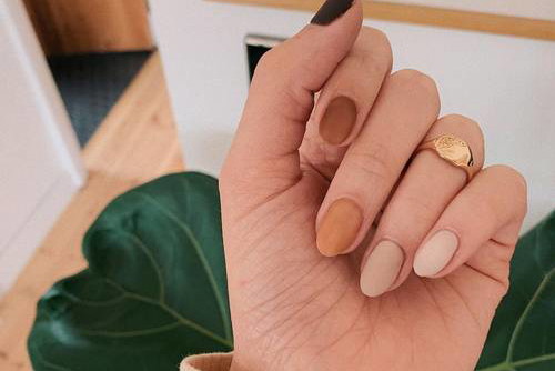 Modny manicure