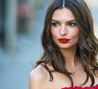 To ulubiony kosmetyk modelek. Czego używa Emily Ratajkowski i Rosie Huntington-Whiteley do demakijażu? Ceny zaczynają się od 15 zł!