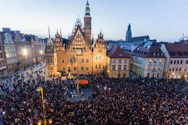 Mi?dzynarodowy Strajk Kobiet we Wroc?awiu