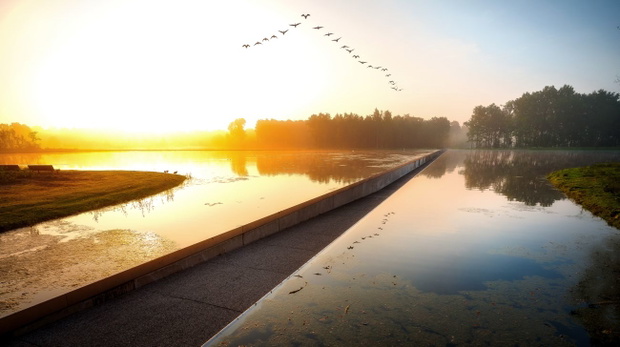 fietsen doorhet water
