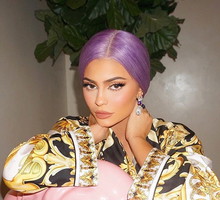 Modne paznokcie Kylie Jenner