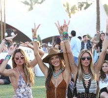 Coachella pozywa Urban Outfitters, fot. East News