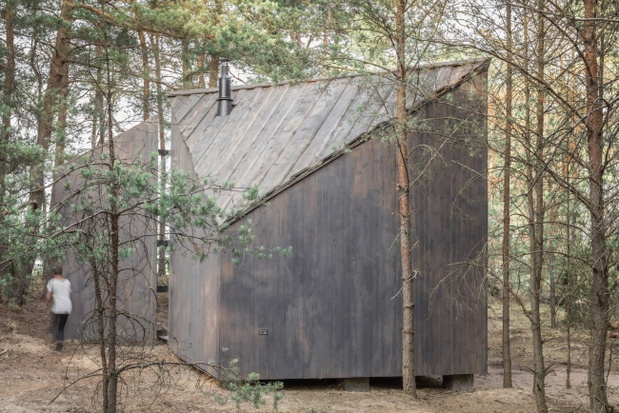 bookworm-cabin-w-adelinie1-68caa34