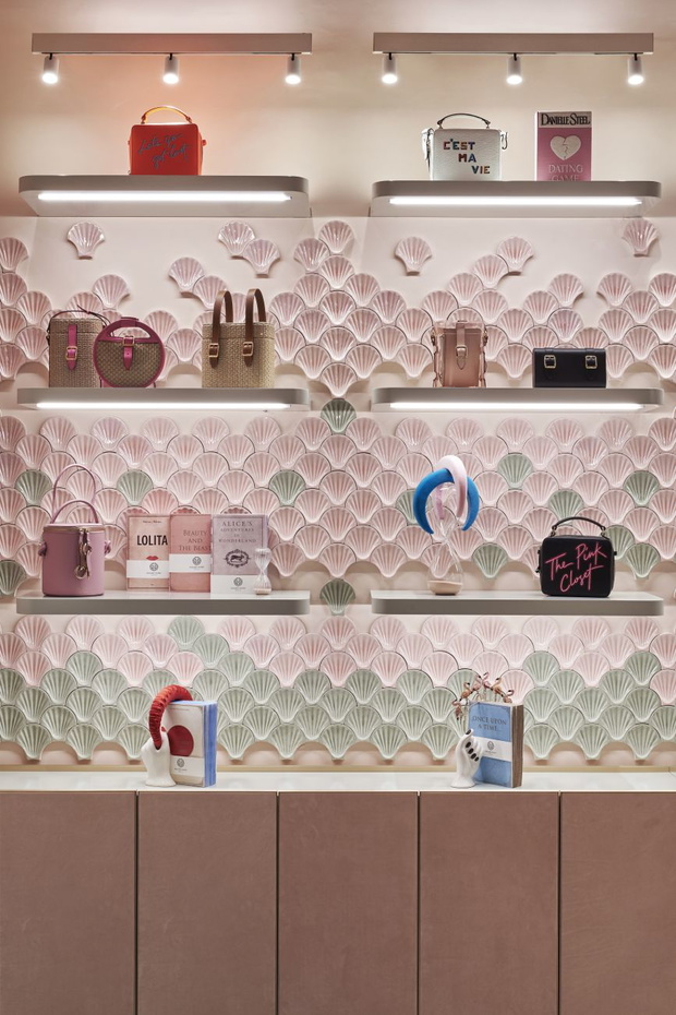 pink-closet-rozowy-butik-w-palazzo-avino-projekt-cristina-celestino1-e773c00
