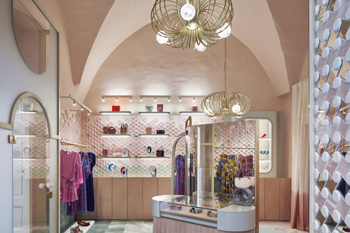 Pink Closet - różowy butik w Palazzo Avino, projekt: Cristina Celestino