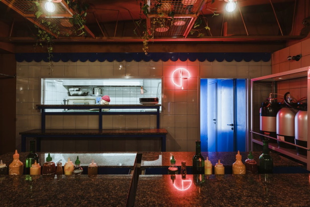 pizza-bar-przyjemnosc-projekt-adam-wiercinski13-26afc42