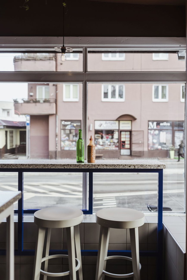 pizza-bar-przyjemnosc-projekt-adam-wiercinski11-f9b3472