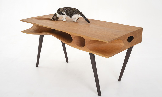 catable-biurko-dla-ludzi-i-kotow-projekt-lycs-architecture-6f47907