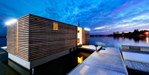 HT Houseboats, pływające domki