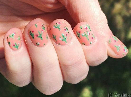 Manicure z kaktusami
