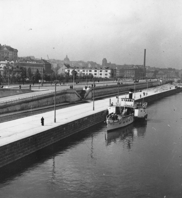 Warszawa - wczoraj i dziś
