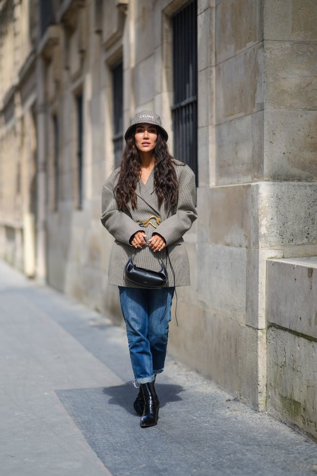 Fashion Photo Session In Paris - April 2021