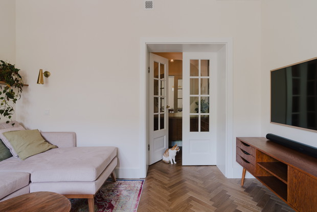 75m2 w kamienicy, projekt: Schudy Studio