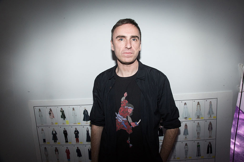 Raf Simons zamyka swoją markę po 27 latach. Projektant skasował już prawie wszystko na Instagramie