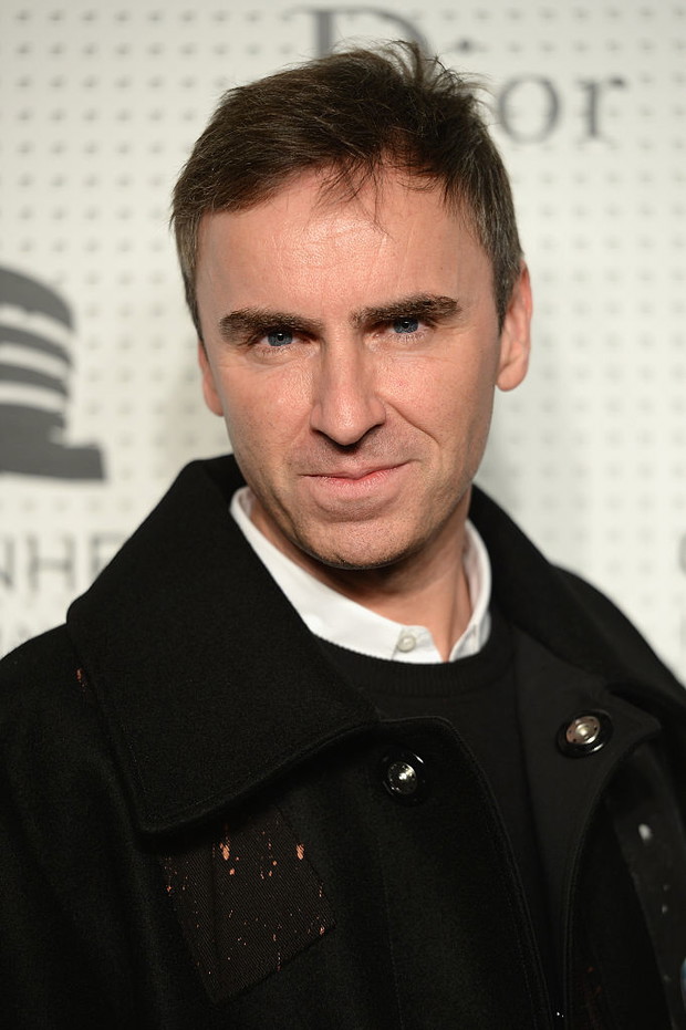 Raf Simons zamyka swoją markę po 27 latach. Projektant skasował już prawie wszystko na Instagramie
