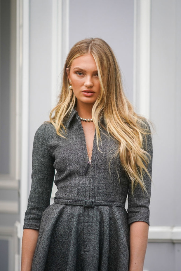 Street Style : Paris Fashion Week -Haute Couture Fall/Winter 2019/2020 : Day Two