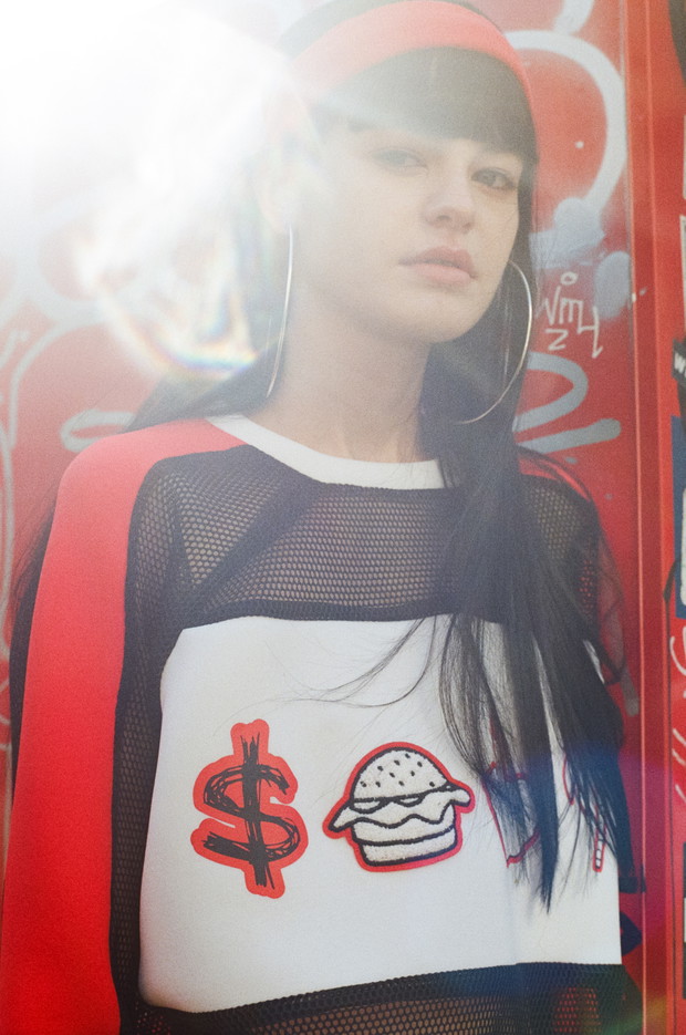 Local Heroes x Reebok - bluza i czerwona opaska