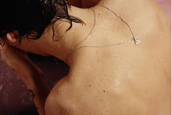 Harry Styles "Sign of the Times" - zobacz teledysk