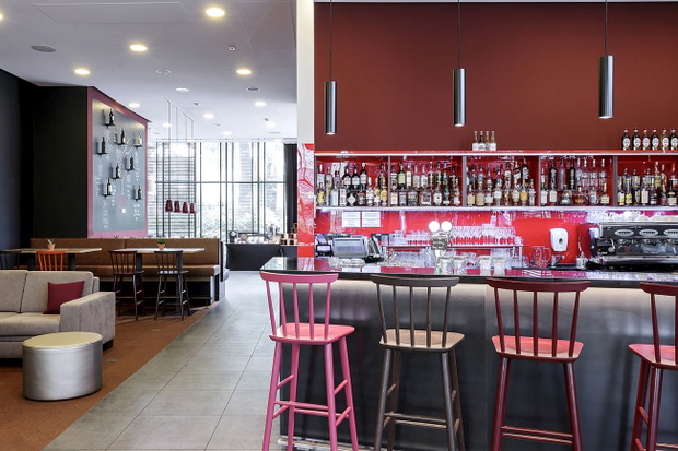 vienna-house-easy-katowice-bar-c359ba9