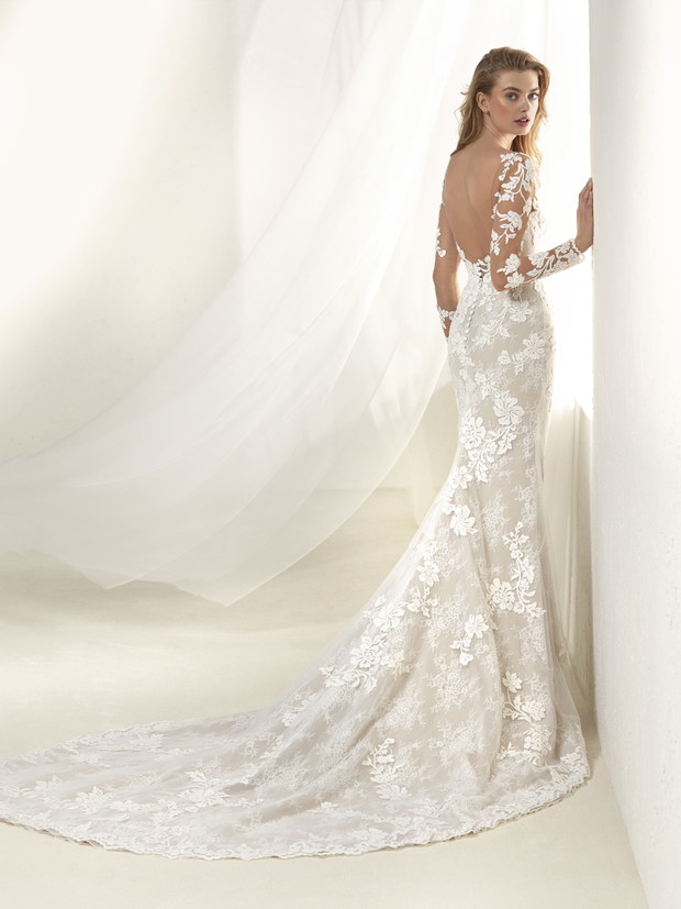 Suknia ślubna Pronovias model Drafne