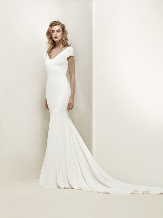 Suknia ślubna Pronovias model Dralan